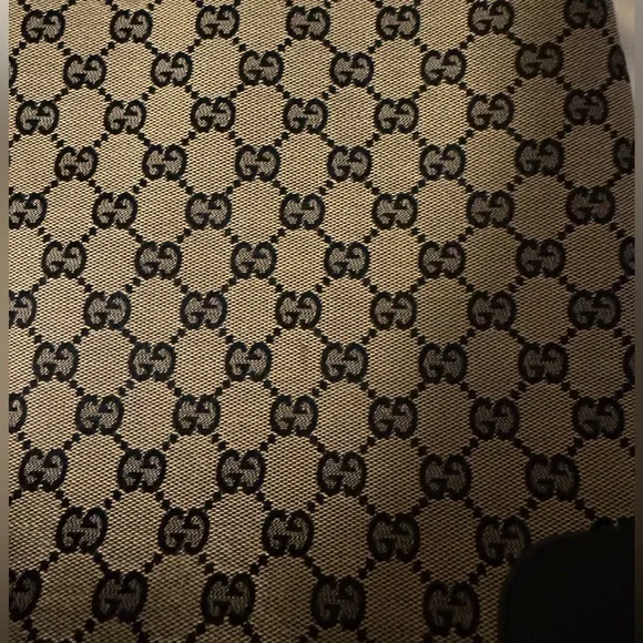 Authentic Gucci black/gray logo canvas shoulder bag - Picture 4 of 17